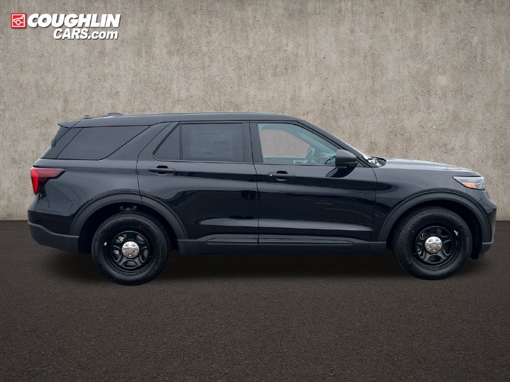 2027 Ford Utility Police Interceptor Base