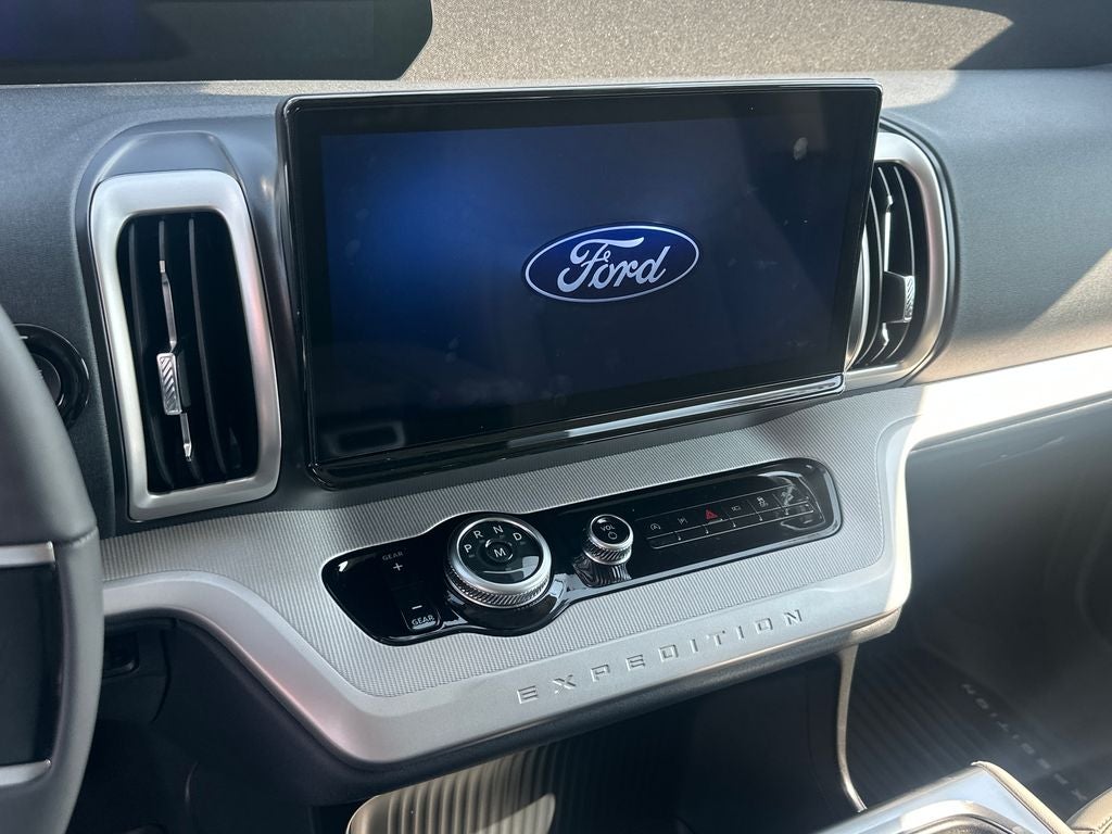 2027 Ford Expedition Max Active