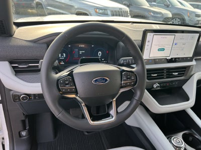 2027 Ford Explorer Platinum