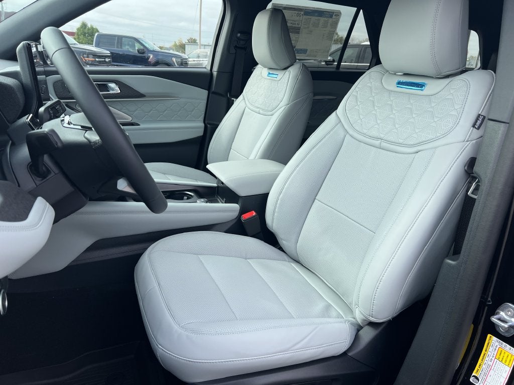 2027 Ford Explorer Platinum