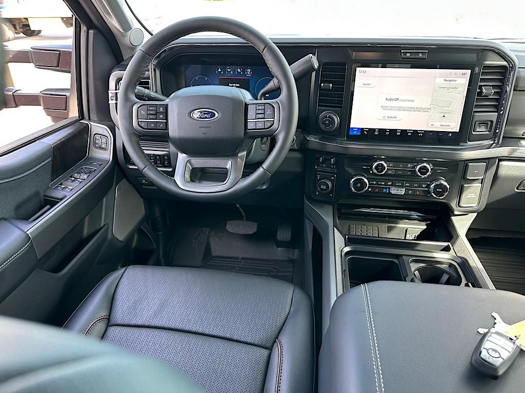 2026 Ford F-350SD Lariat 4X4