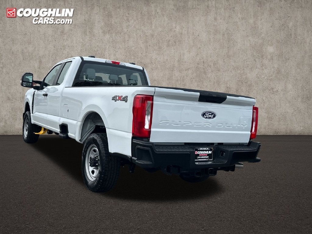 2027 Ford F-350SD XL