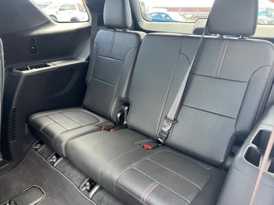 2022 Chevrolet Traverse RS