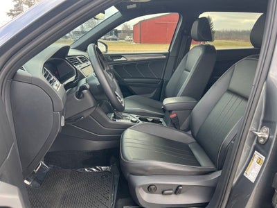 2023 Volkswagen Tiguan 2.0T SE R-Line Black