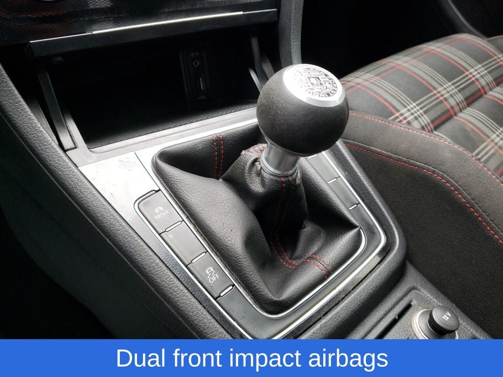 2016 Volkswagen Golf GTI S