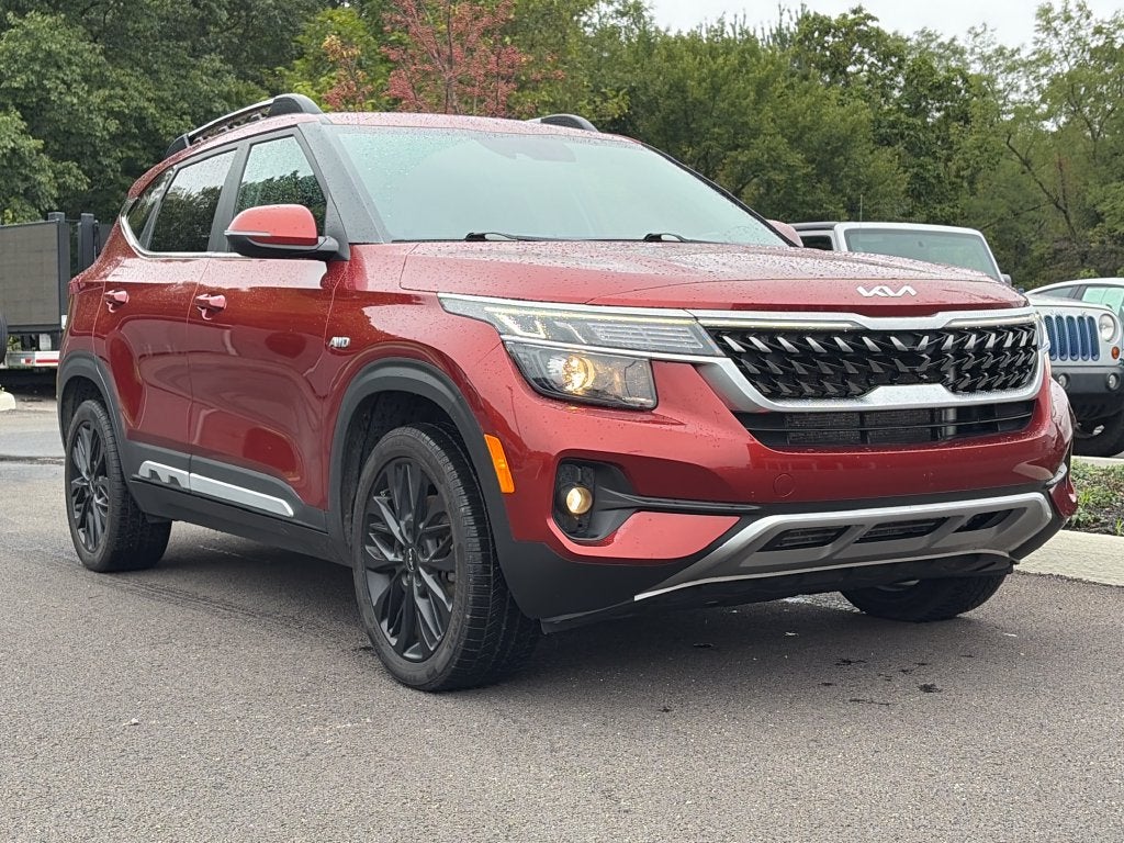2022 Kia Seltos Nightfall