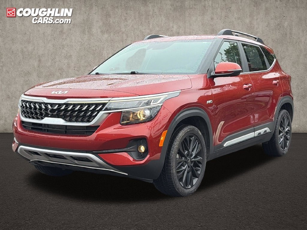 2022 Kia Seltos Nightfall