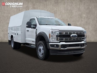 2025 Ford F-600SD XL