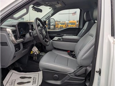 2025 Ford F-600SD XL