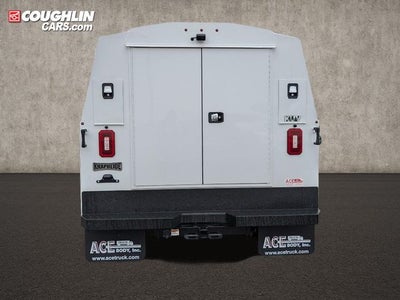 2025 Ford F-600SD XL