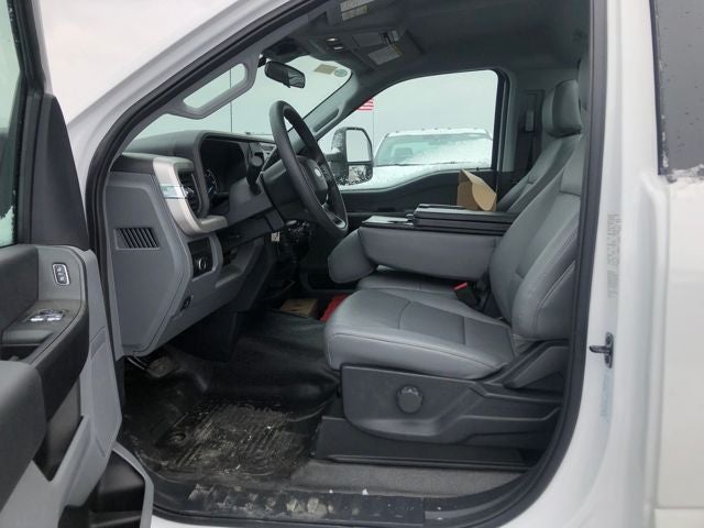 2026 Ford F-600SD XL