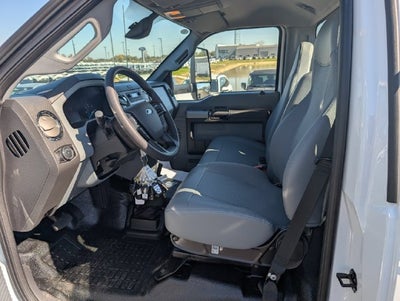 2027 Ford F-750SD Base