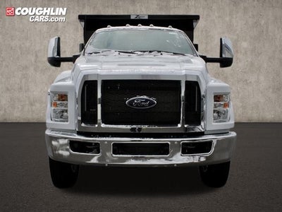 2025 Ford F-750SD Base
