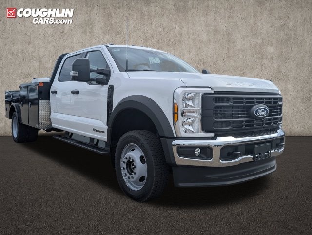 2027 Ford F-550 Super Duty Chassis Cab