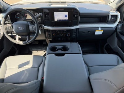 2026 Ford F-550SD DRW