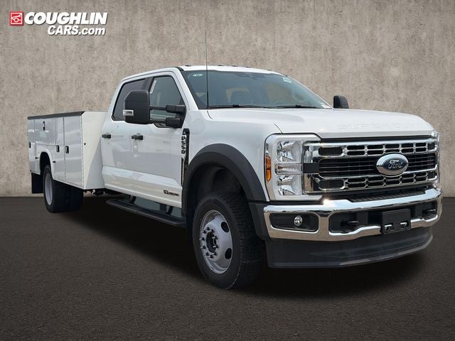 2026 Ford F-550 Super Duty Chassis Cab