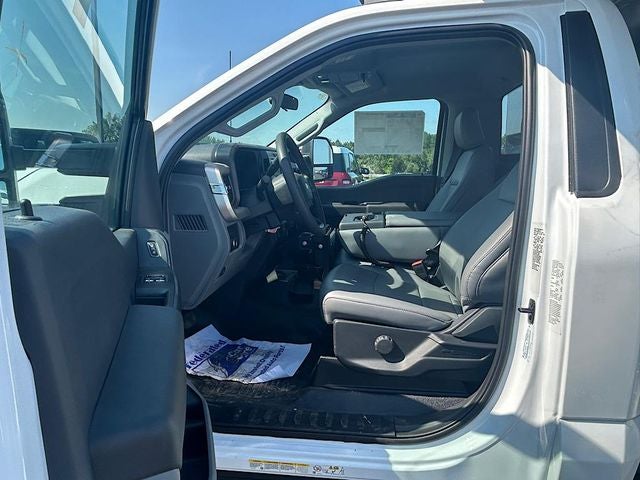 2025 Ford F-550SD XL DRW