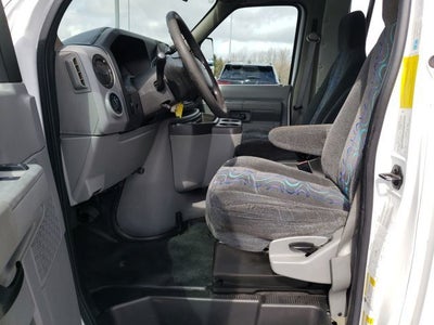 2011 Ford E-350SD Base Cutaway