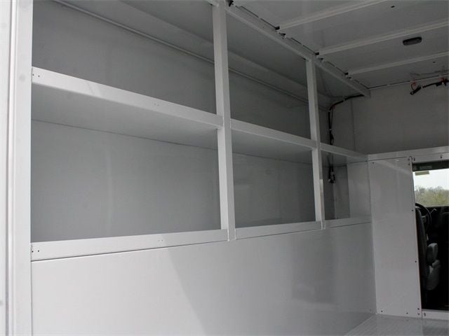 2026 Ford E-350SD Base Cutaway