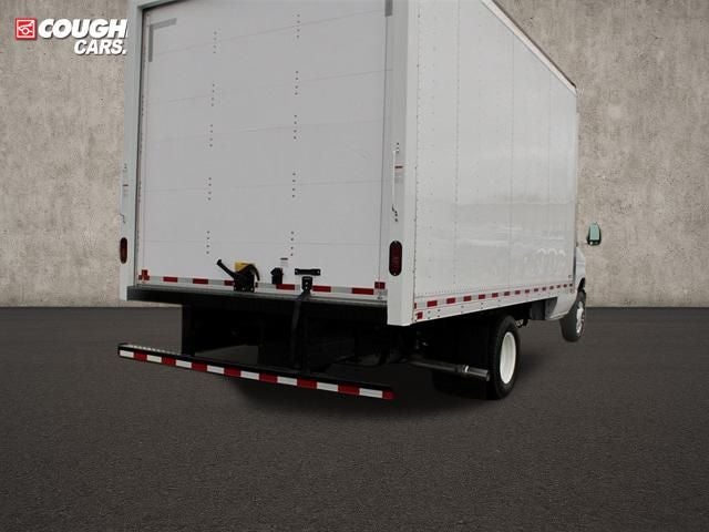 2025 Ford E-350SD Base Cutaway