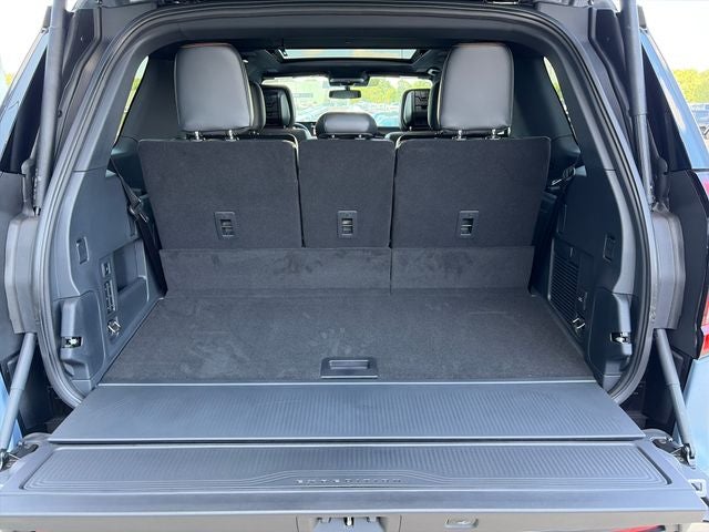 2027 Ford Expedition Tremor