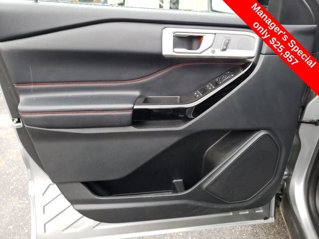 2022 Ford Explorer ST-Line
