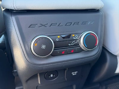 2027 Ford Explorer Platinum