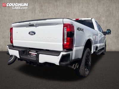 2027 Ford F-350SD XLT