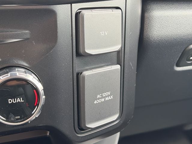 2027 Ford F-350SD Lariat