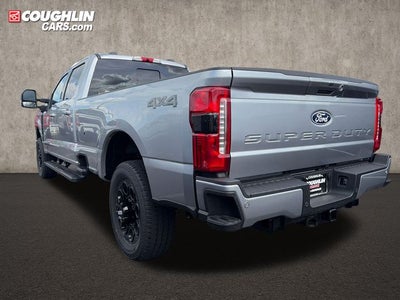 2027 Ford F-350SD Lariat