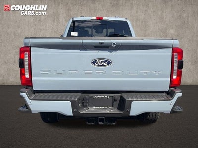 2027 Ford F-350SD Lariat