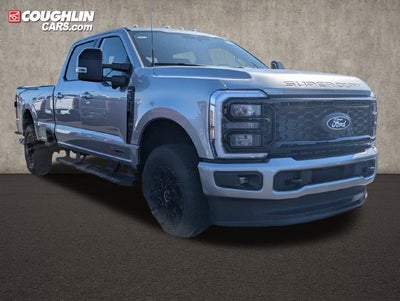 2027 Ford F-350SD Lariat