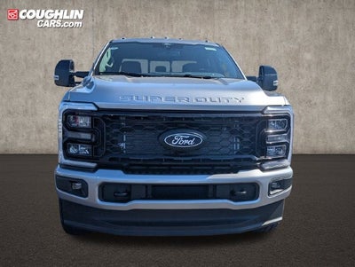 2027 Ford F-350SD Lariat