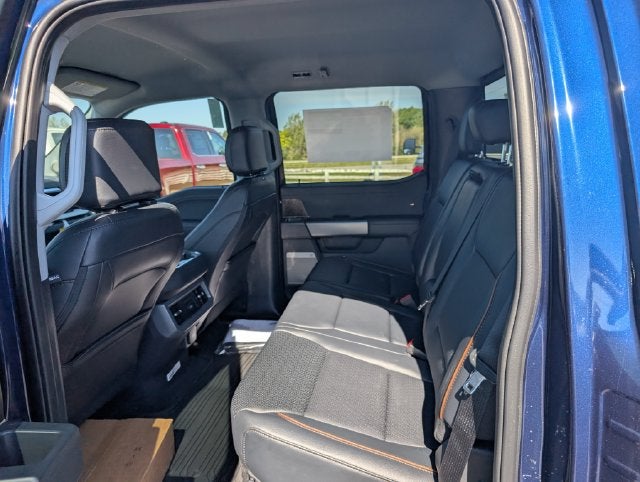 2027 Ford F-350SD Lariat