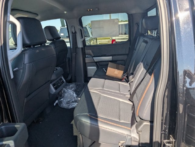 2027 Ford F-350SD Lariat