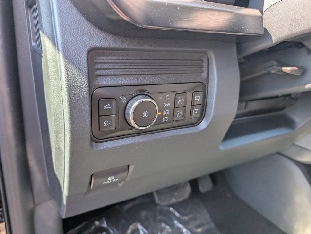 2027 Ford F-350SD Lariat