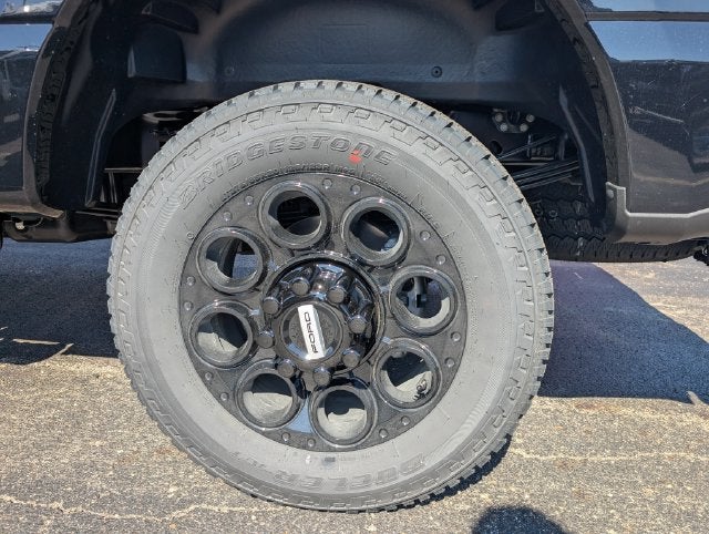 2027 Ford F-350SD Lariat