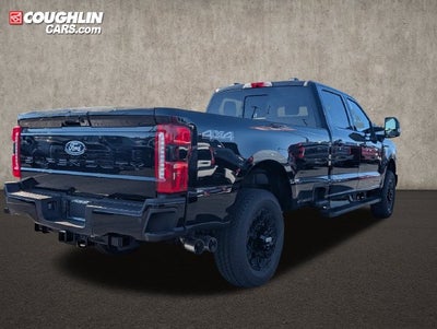 2027 Ford F-350SD Lariat