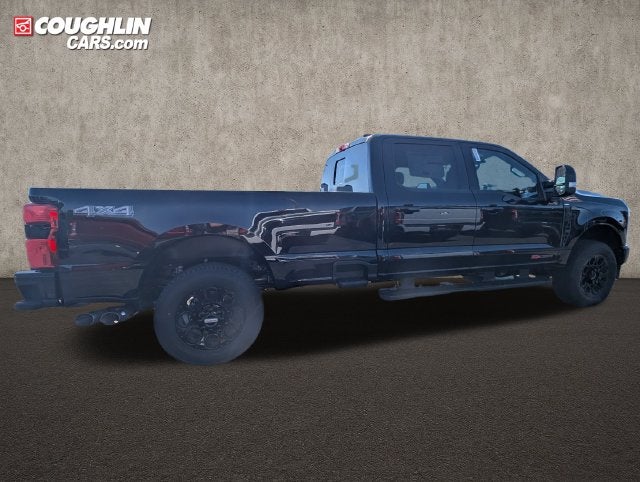 2027 Ford F-350SD Lariat