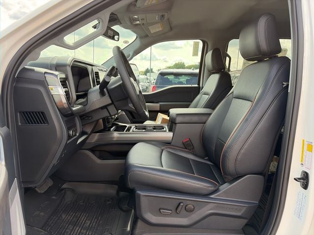 2027 Ford F-350SD Lariat