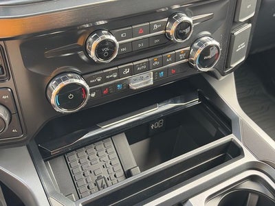 2027 Ford F-350SD Lariat