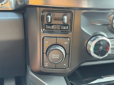 2027 Ford F-350SD Lariat