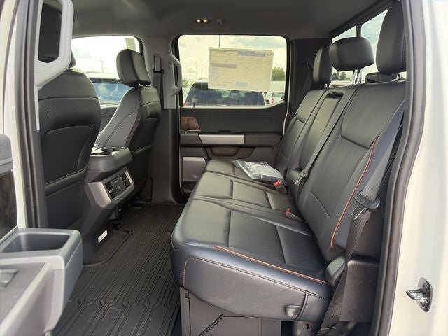 2027 Ford F-350SD Lariat