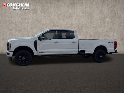 2027 Ford F-350SD Lariat