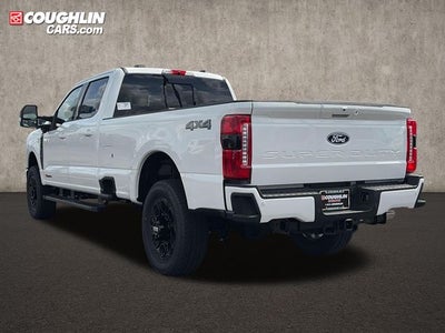 2027 Ford F-350SD Lariat