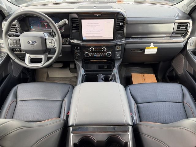 2027 Ford F-350SD Lariat