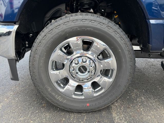 2027 Ford F-350SD Lariat