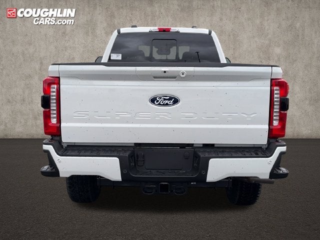 2027 Ford F-350SD Lariat