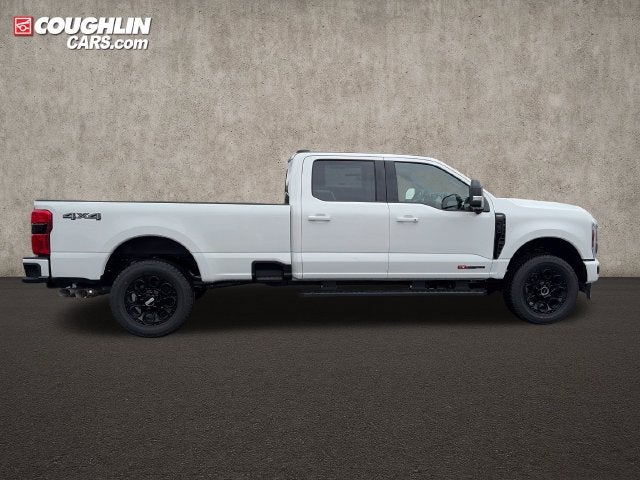 2027 Ford F-350SD Lariat