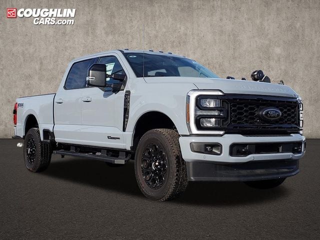 2025 Ford F-350SD Lariat